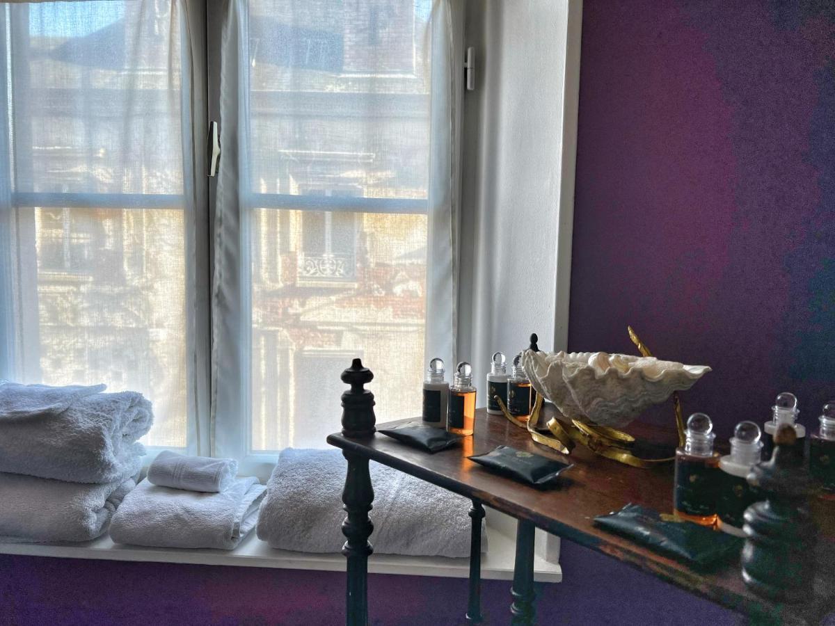 Hotel de Maître le Cottage Lyons-la-Forêt Extérieur photo